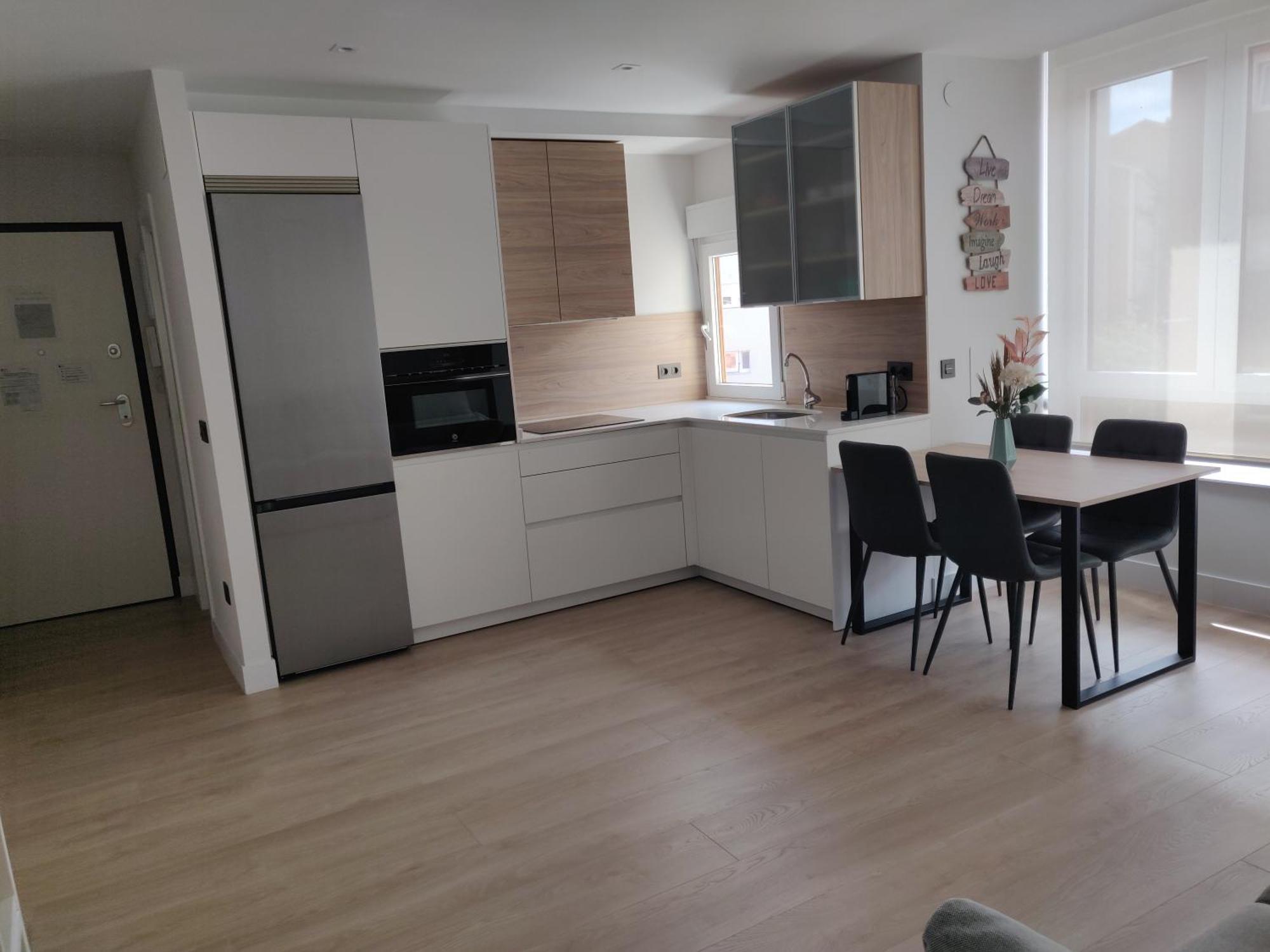 Pinares-sardinero Apartamento *